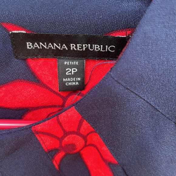 Banana Republic Top - Picture 3 of 5